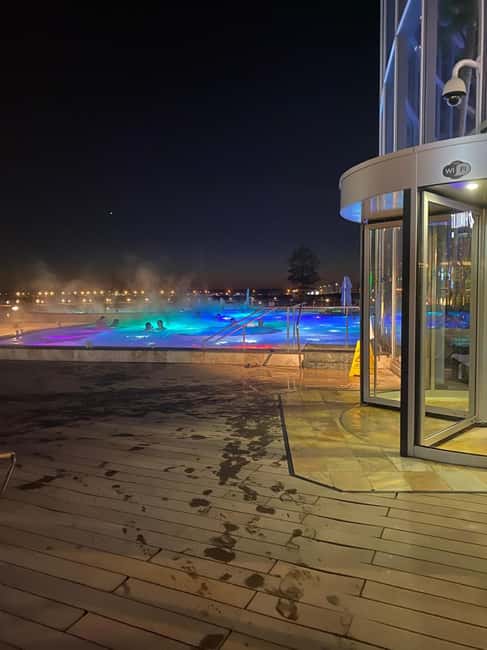 Bucuresti: Bucuresti Therme Transfer and Full-Day Access - Key highlights at a glance