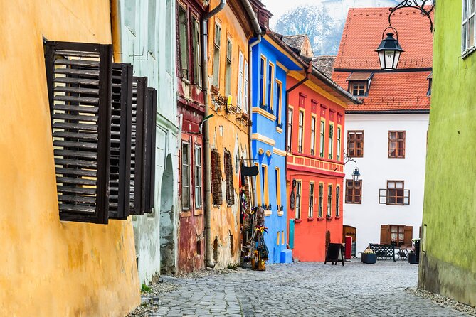 Castle Tour of Transylvania - From Cluj-Napoca pickup to a ticket-and-meal focused route