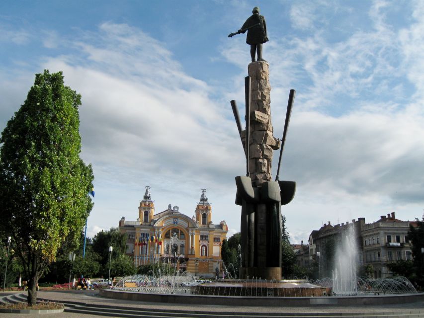 Cluj: Private City Walking Tour - Key points before you lace up