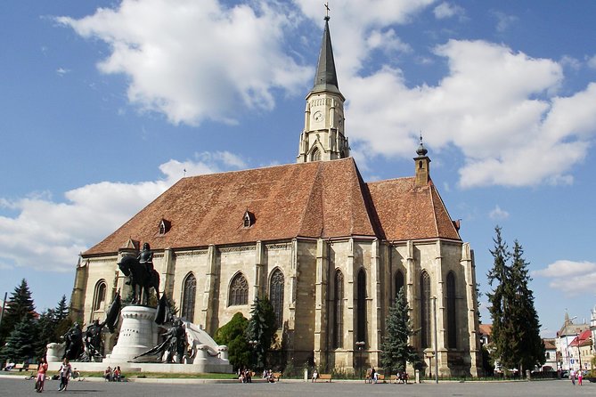 Cluj - walking city tour - Cluj on foot: getting your bearings in two hours