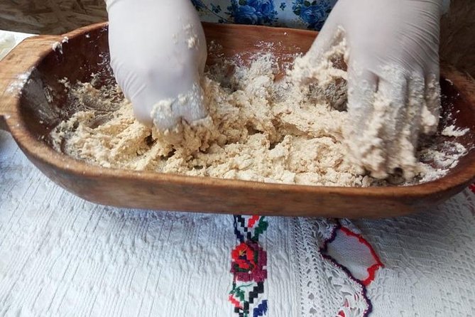 Cooking Class traditional food - Bulz: the polenta base that turns simple into satisfying