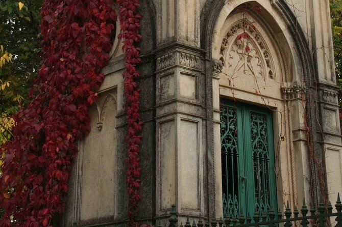 Darkside Tour of Bucharest - small group - Price and value: what you are really paying for