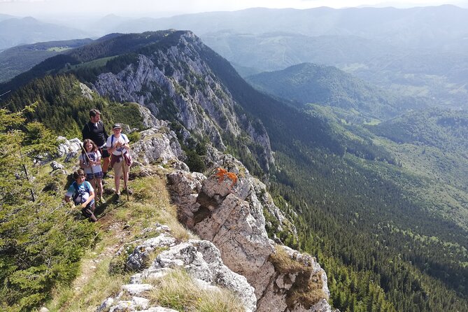 Day Hike in Carpathian Mountains for all levels in five areas - The Real Shape of the Hike, Forest to Meadows to Views