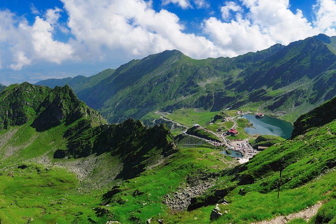 Day Trek to Romania's Rooftop - Key Points at a Glance