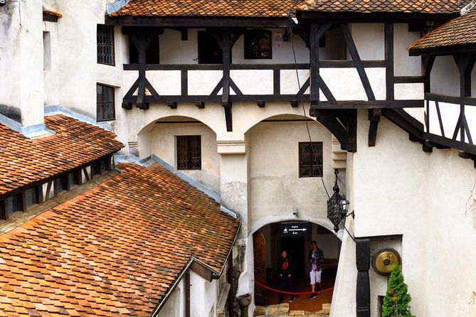 Day trip to Dracula's Castle, Peles Castle and Medieval Brasov - Price and value check: what $37.25 really turns into