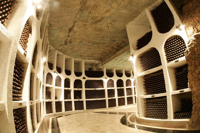 Day trip to Republic of Moldova - visit Chisinau and Cricova Winery - The 8:00 am start: pickup and border-day pacing