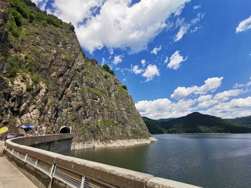 Day Trip to Transfagarasan - Poenari Fortress and the 1,480 Steps You Should Plan For