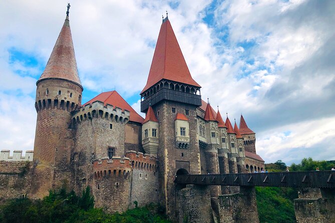 Day Trip to Turda Salt Mine and Corvin Castle from Timisoara - How the 11 to 13 Hour Rhythm Works (and Why It Matters)