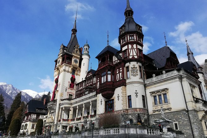 Dracula Castle, Peles and Transylvania, Premium Private Tour - Brasov Old Town: the medieval pacing break you actually need