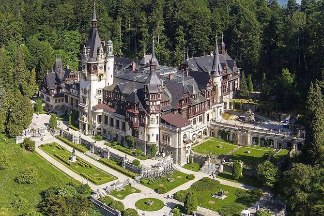 Dracula Castle, Peles Castle & Brasov-Private Tour from Bucharest - Bran Castle and Dracula Lore: Legend Sells Tickets, Facts Still Matter