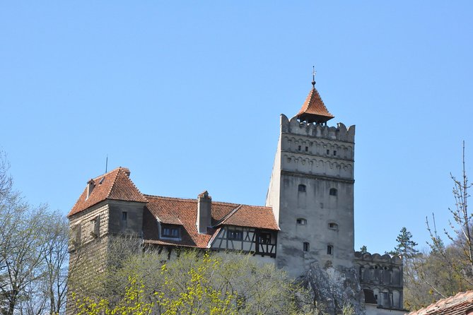 DRACULA CITY BREAK Bran Castle, Peles Castle Sinaia, Brasov City - Key highlights at a glance