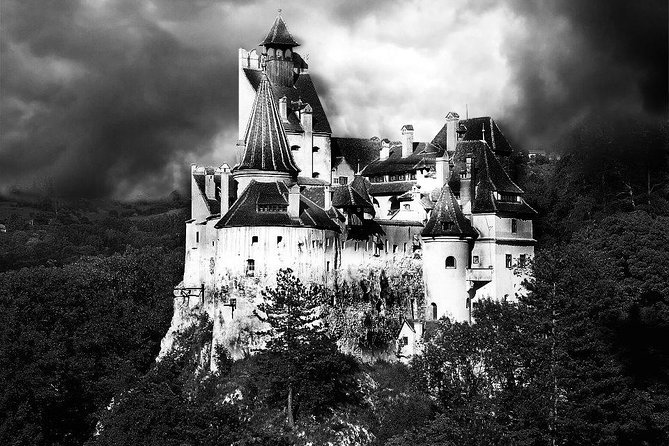 Dracula's Castle, Peles Castle and Brasov Day Trip from Bucharest - Timing and Timing Problems: What to Watch For on a Day Like This