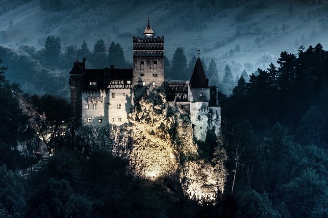 Dracula's Castle - Private Tour with Peleș Castle and Brașov city - The value in a private 12-hour circuit from Bucharest