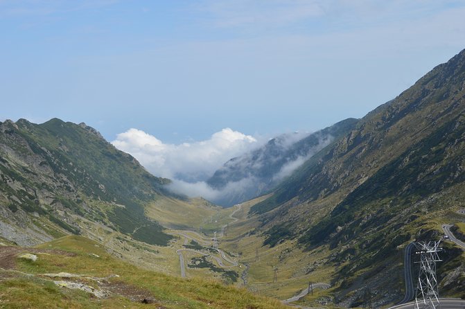 Exclusive Tour on Transfagarasan, Balea Lake, Balea and Capra Waterfalls - Stop 1 on Transfăgărășan: the 2 hours that set the tone