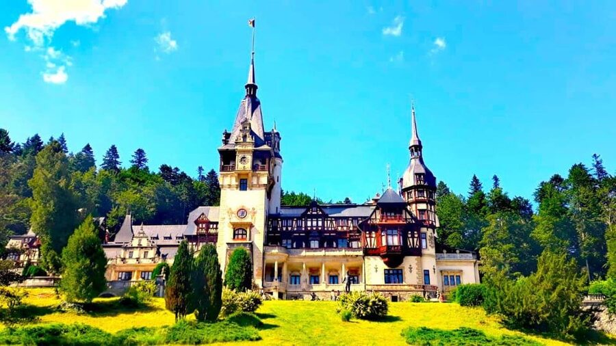 Explore Transylvania: 4-Day Unforgettable Tour - Seasonality and closures that can affect your day