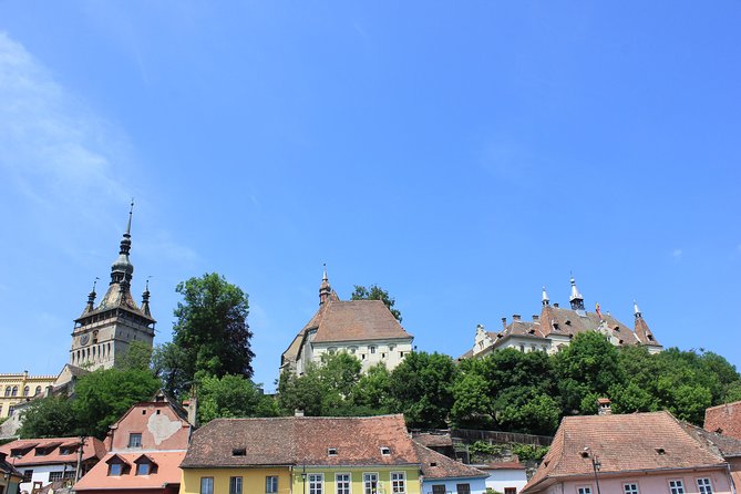 Fortified Church of Viscri and Sighisoara in Spanish (native Spanish guide). - Guide style matters more than you think