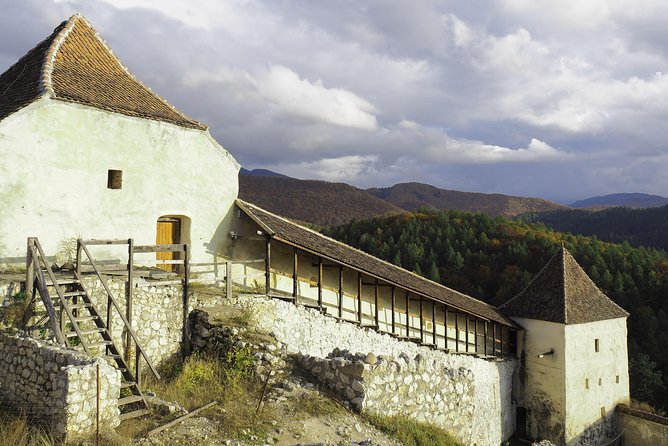 From Brasov: Discover Bran Castle and Râșnov Fortress - Timing, walking, and what a 4 to 5 hour day really means