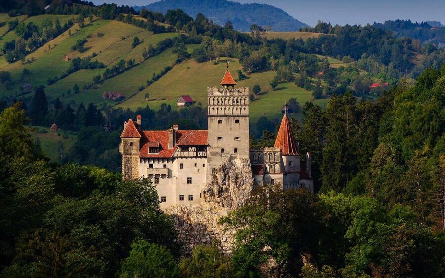 From Brasov: Tour of Castles and Surrounding Area - On the route home: Alps views, Bucegi Mountains, and small town stops