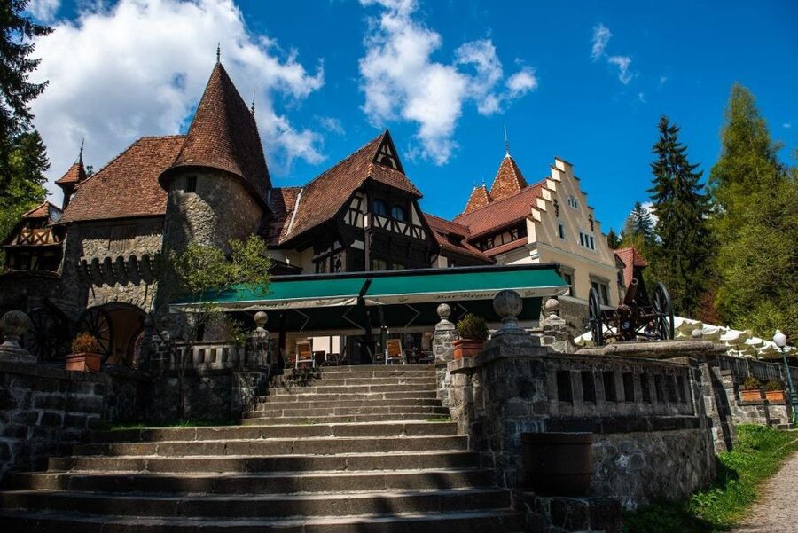 From Bucharest: Brasov Peles & Dracula's Castle Day Tour - Pickup timing from Bucharest, and what a “12-hour” day means