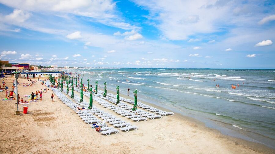 From Bucharest: Full-Day History, Sun & Fun at the Black Sea - Constanta Casino and the promenade: history you can actually walk