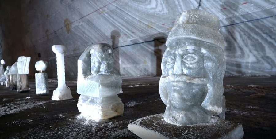 From Bucharest: Private Tour Salina Slanic: Salt Palace - Why Salina Slanic feels special compared with other mine tours