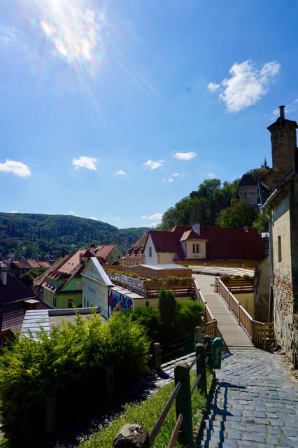 From Bucharest: Unravel Medieval Transylvania in 3-Day Tour - Guide quality and how it changes your day