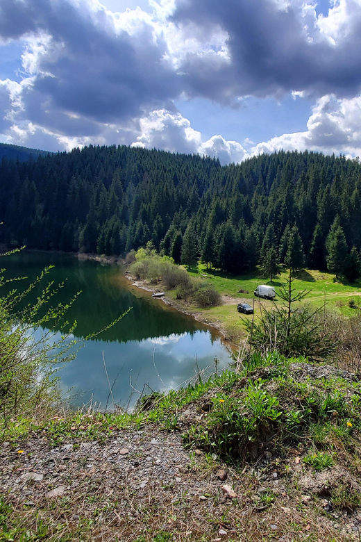 From Cluj: Mountain Bike around Lake Dragan - Past Alunu: the remote-village panorama stop