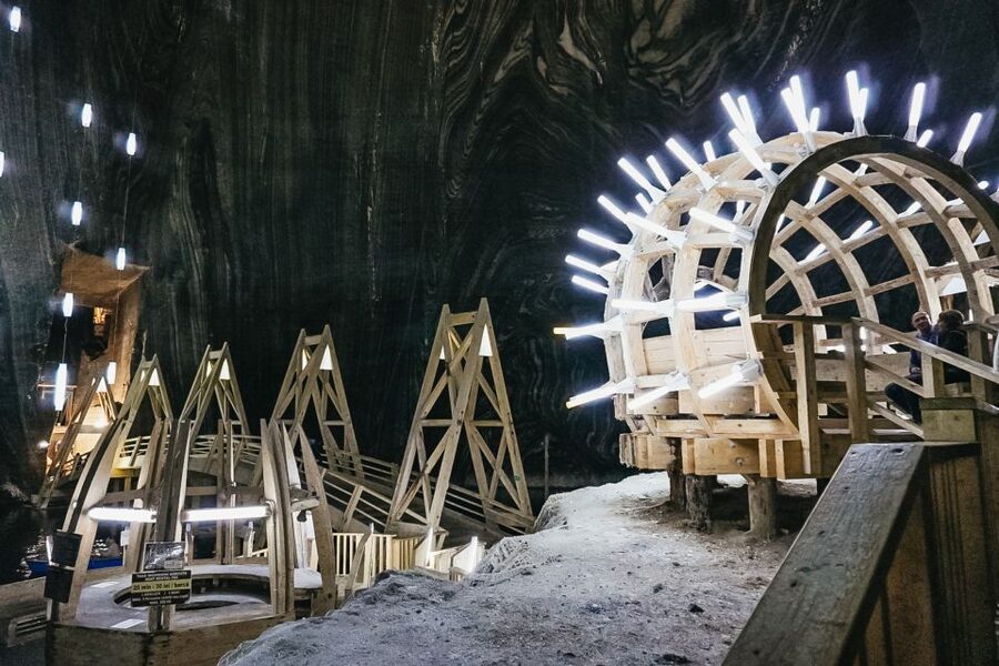 From Cluj: Turda Salt Mine, Gorge, and Remetea Full-Day Trip - Turda Salt Mine: an underground theme park inside a real working salt world