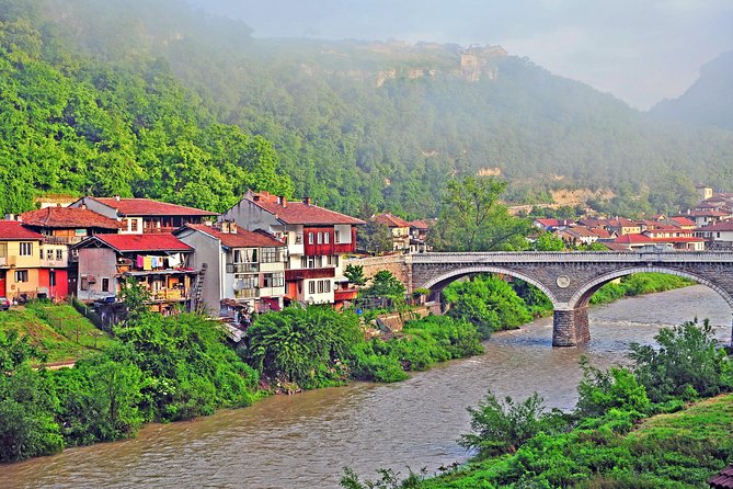 Full Day Trip to Bulgaria from Bucharest - Starting in Bucharest, Then Gliding Past the Big Icons