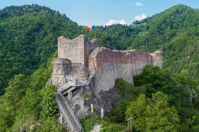 Hike to Poenari Fortress, Vidraru Dam, Argeș Monastery - Private - Door-to-Door Private Comfort From Bucharest