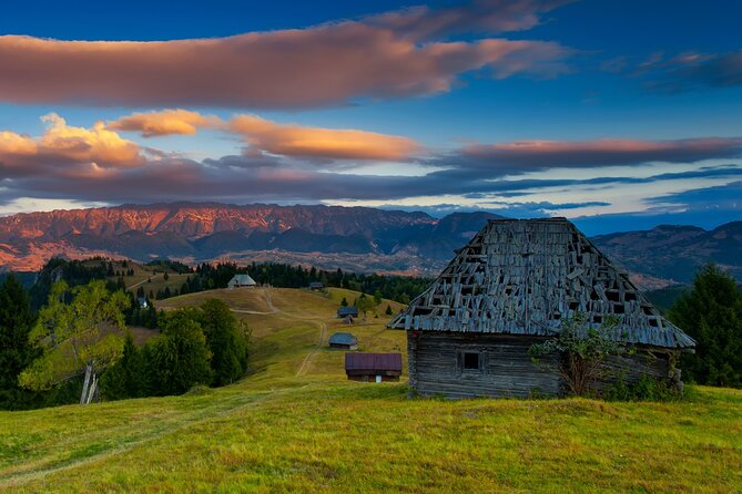 Hiking thought the best mountain villages in Romania-Private tour from Brasov - Stop 1: Amfiteatrul Transilvania and the Story Behind the Hillside Houses