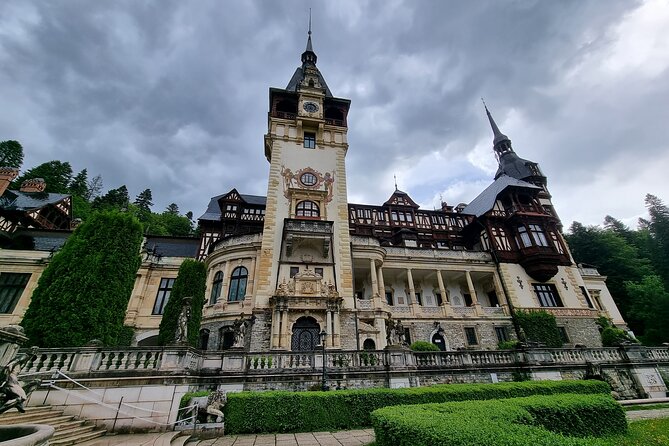 Legends & Stories from Transylvania -2 Castles & Brasov Old Town - First stop: Old Town quick look and orientation