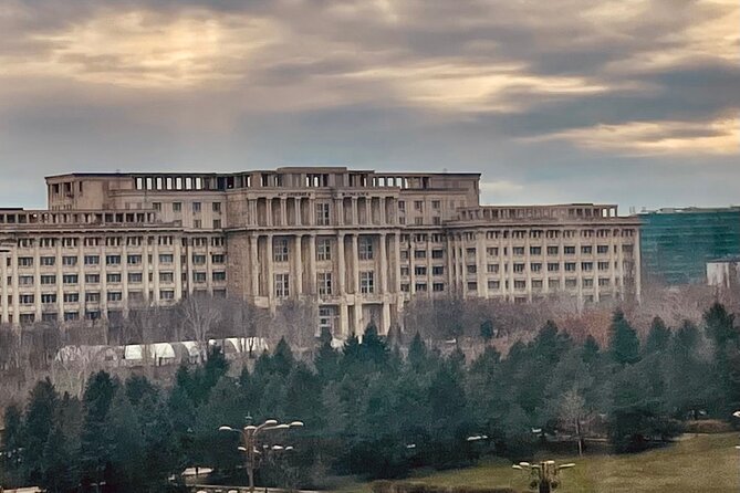 Life in Communism - The mid-tour break and included snacks, plus drink plans