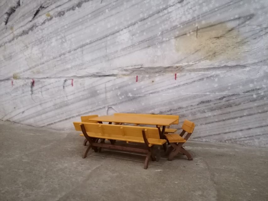Muddy Volcanoes and Salt Mine Private Tour - What makes this tour feel comfortable: private car and a licensed guide