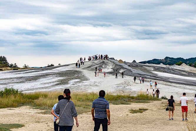 Muddy Volcanoes & Salt Mine - Private Tour - Stop 2: Vulcanii Noroiosi Muddy Volcanoes and the photo-friendly hour