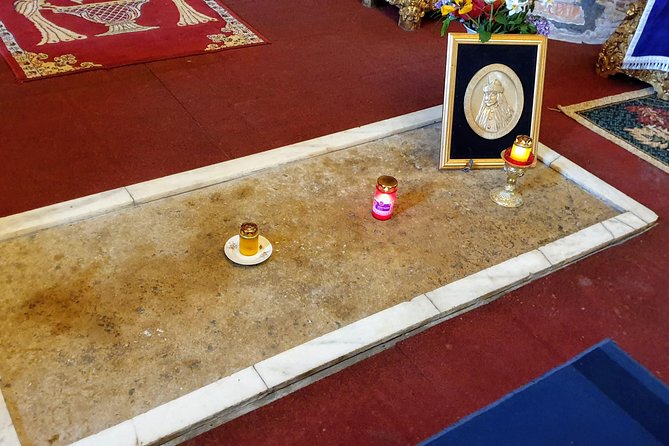 Mystical Monasteries, Dracula's Tomb and Mogosoaia Lake Palace - Private Tour - Should you book this Mystical Monasteries, Dracula’s Tomb and Mogosoaia Lake Palace tour?