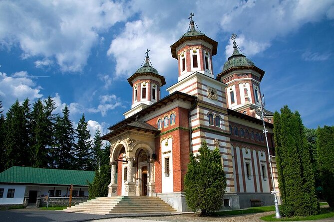 Peles & Cantacuzino Castles: Gourmet Wine & Cultural Day trip - What you actually get for the price, and where the cost makes sense