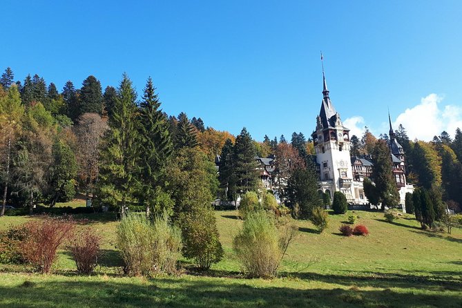 Peles Castle and optional Cantacuzino Castle from Brasov - The royal complex rhythm: enough time to look, not enough to get tired