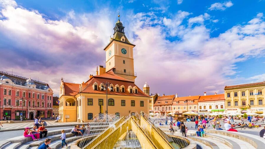 PREMIUM TOUR (6 Pax) Bucharest, Peles&Bran Castles & Brasov - Peleș Castle in Sinaia: where the ticket timing can make or break the day