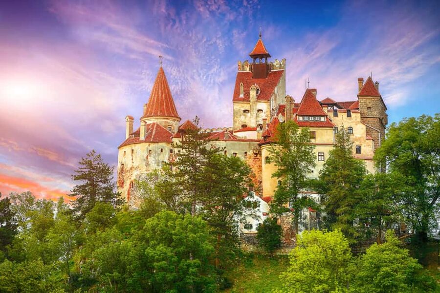 PREMIUM TOUR (6 Pax) Bucharest, Peles&Bran Castles & Brasov - From Grand Hotel Bucharest, with an early start that pays off