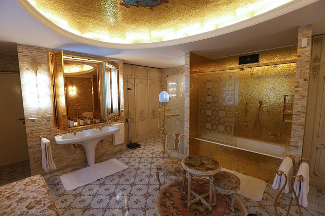 Private Bucharest Communist Tour with the People's House and Ceausescu Residence - Lunch at a Soviet-era style restaurant, and how to plan your time
