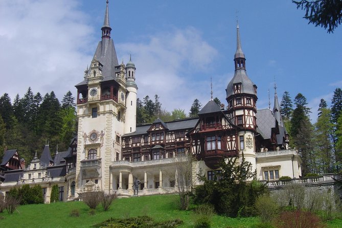 Private Day Tour from Brasov to Rasnov Fortress - Hotel pickup and a real guide, not just a driver