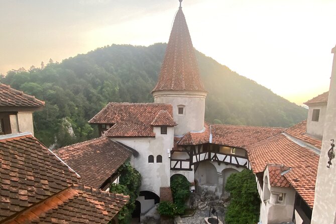 PRIVATE day-trip - Peles Castle, Bran Castle, Brasov - How the guide can make or break a long day