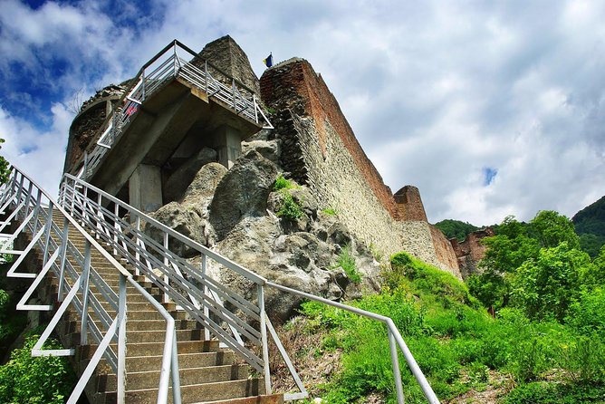 Private Day Trip True Castles of Vlad Dracula and Transfagarasan Road - Morning in Târgoviște, Vlad’s court, the tower, and the stair legend