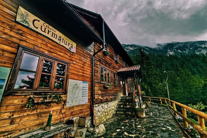 Private Full-Day Hiking Tour in Piatra Craiului National Park - The 6-hour main hike: limestone views plus real elevation