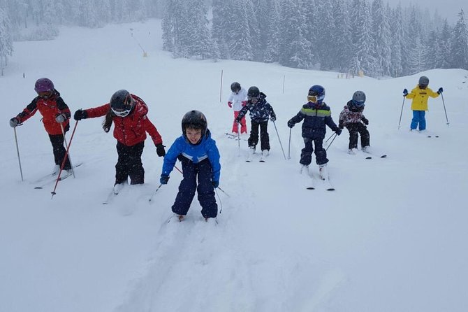 PRIVATE Ski Lessons in Brasov, Romania - Transfers and meeting point logistics that save your ski day