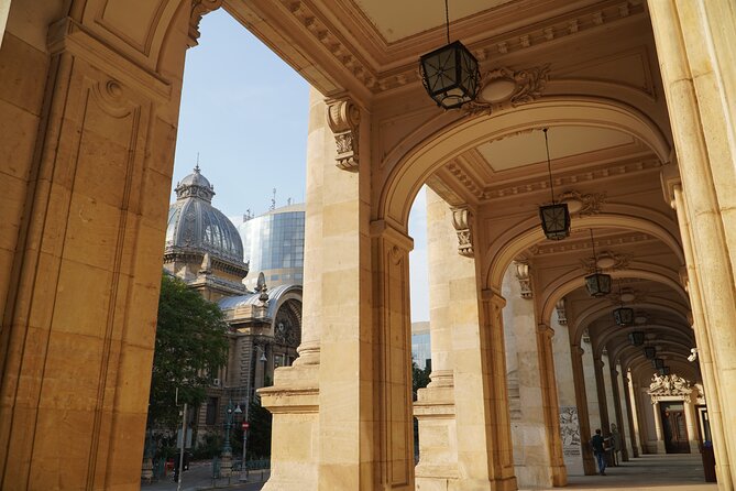 Private Tour - Food, Culture, History & Traditions - Revolution Square, Ateneul Român, and the Royal Palace connection