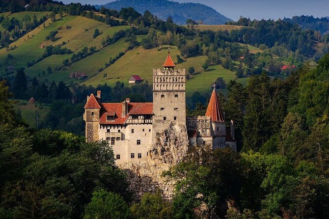 Private Tour in Bran Castle, Peles Castle, and Brasov - Bran Castle: Dracula’s Castle, Torture Chamber Rooms, and Valley Views