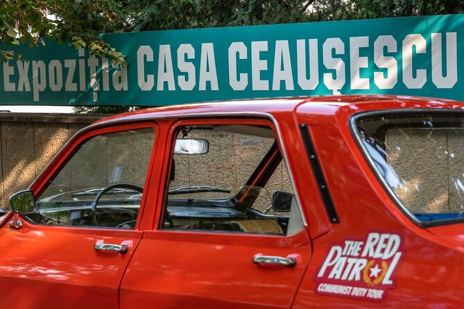 Private Tour -The Last Day of Nicolae Ceaușescu in a Romanian Car - Revolution Square: where the story gets pinned to the street