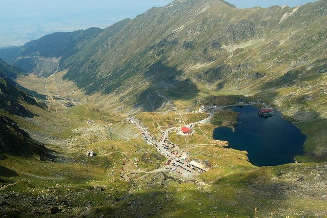 Private Transfagarasan&Balea Lake - Balea Lake hike, what you’ll really be doing up in the Făgăraș Mountains